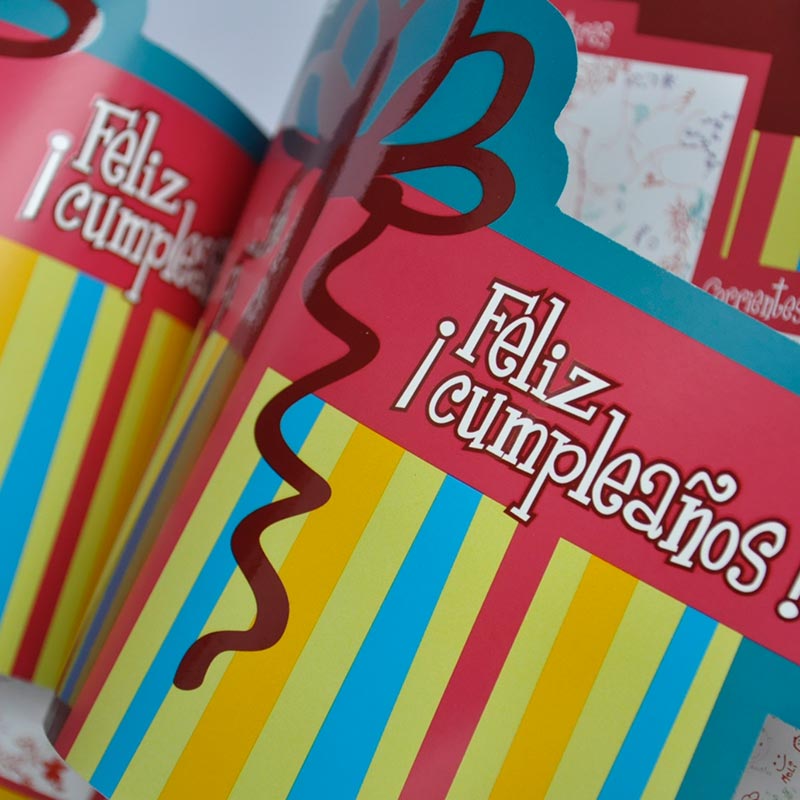 Tarjeta de cumpleaños para empleados de Compañía Biotecnológica.